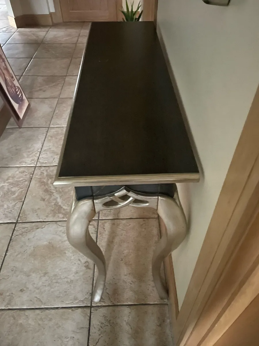 Console table and matching mirror - Image 3