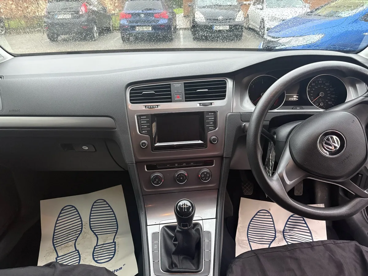 Volkswagen Golf 1.6 - Image 4