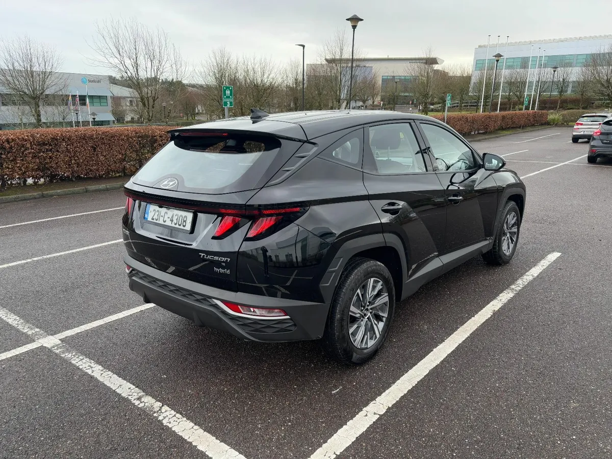 2023 Hyundai Tucson COMFORT PLUS HEV 5DR Automatic - Image 2