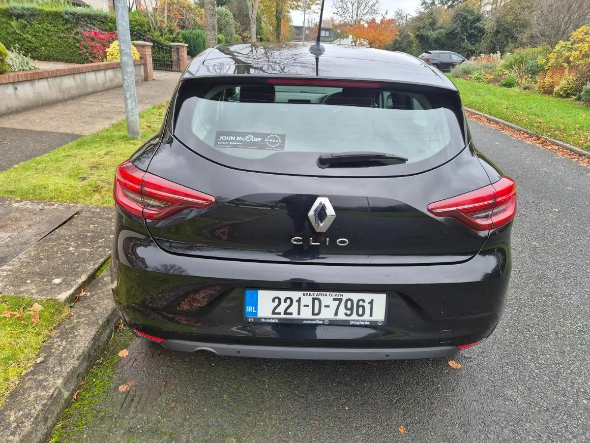 Renault Clio 2022 - Image 4