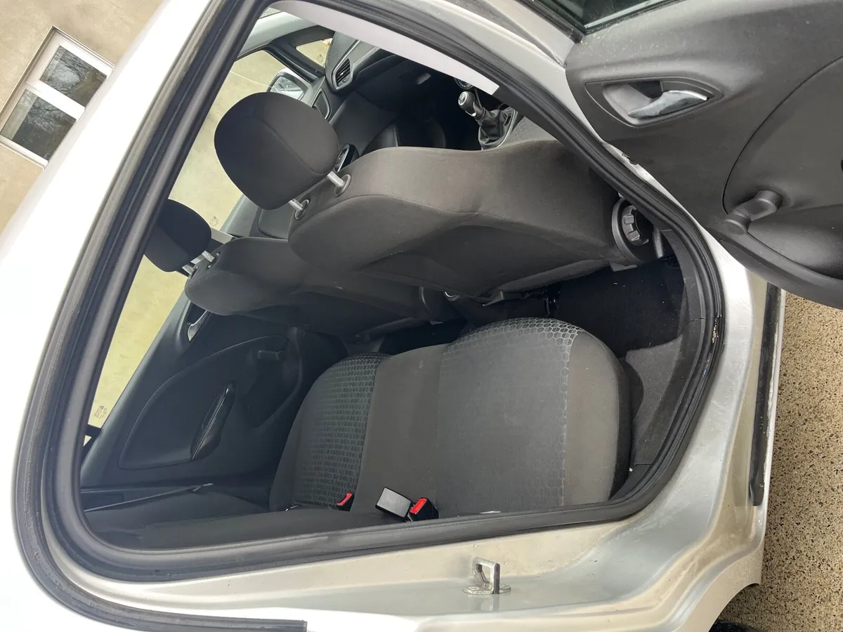 Opel Corsa - Image 2