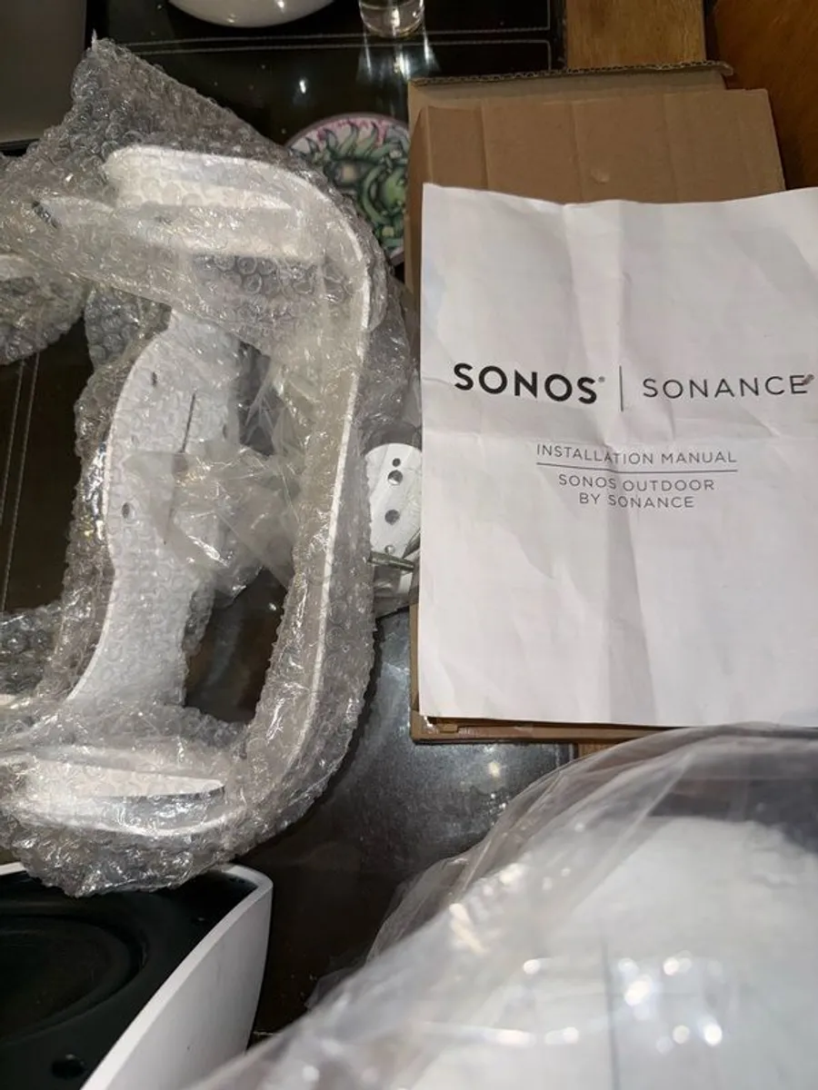 Sonos Solace Outdoor Speakers Brand New Never Used - Image 4