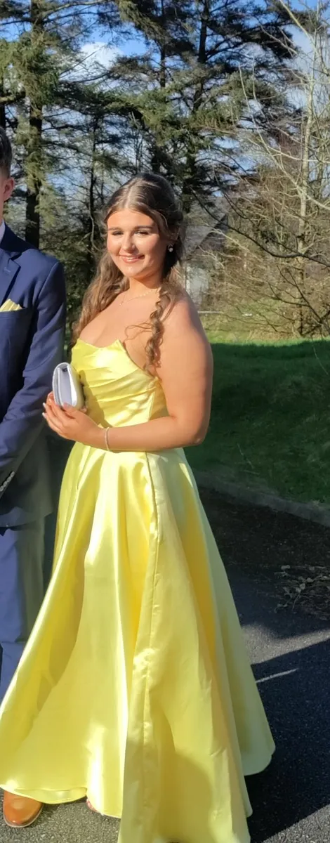 A debs dress - Image 2