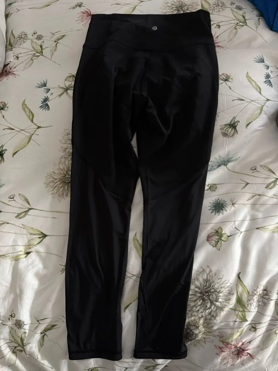lululemon leggings - Image 2