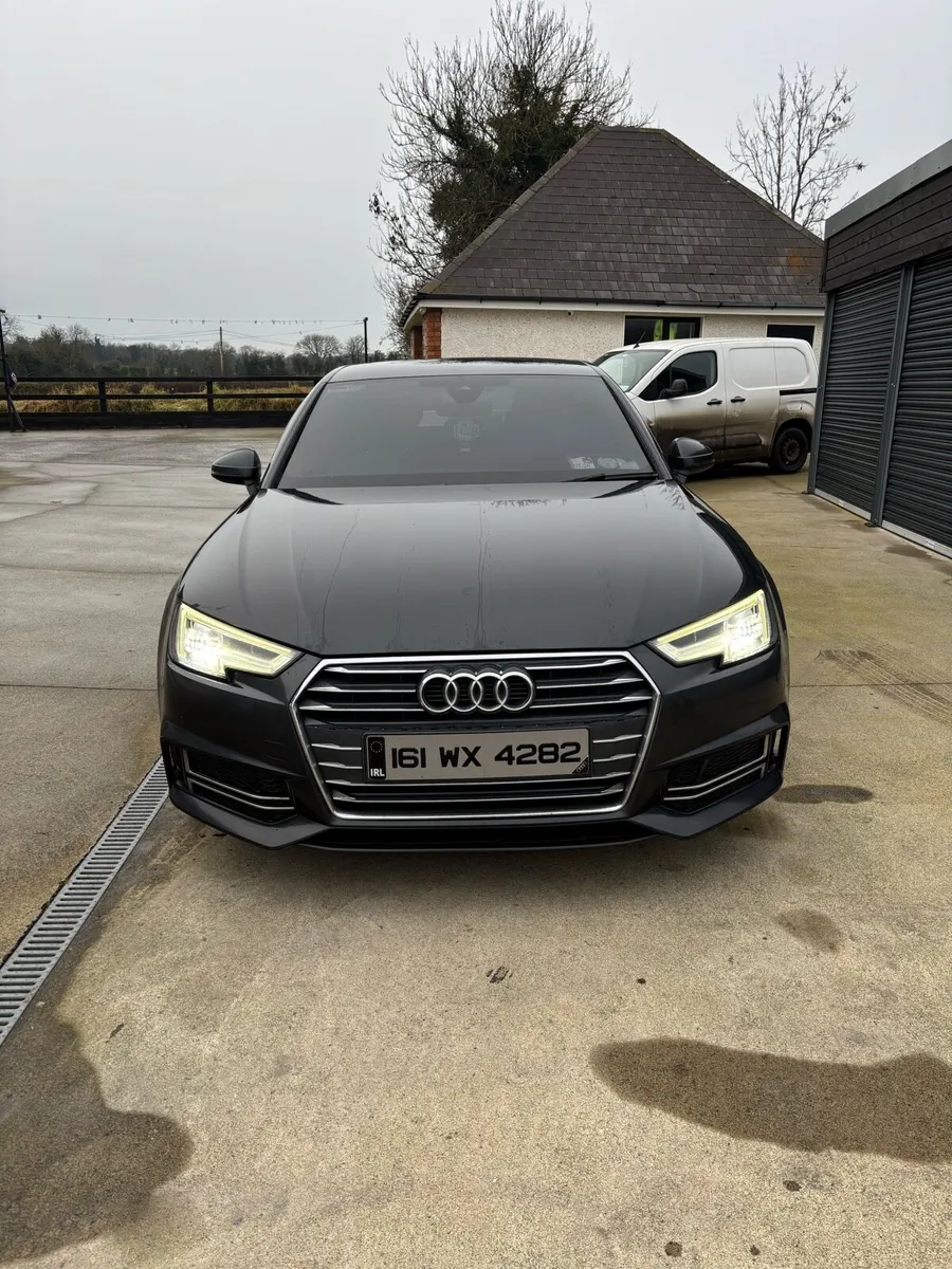 Auto S Line Audi A4 - Image 2