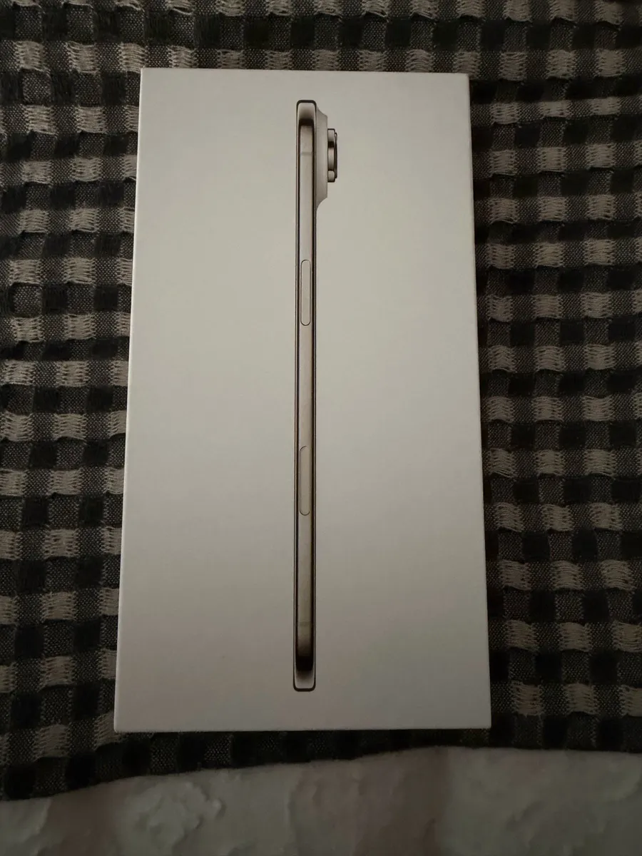 iPhone Air - Image 3