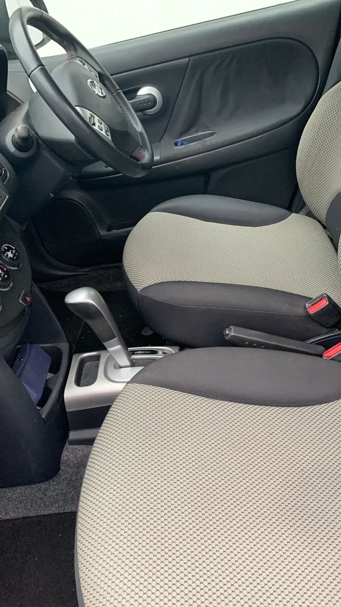 Nissan Note 2011 - Image 2