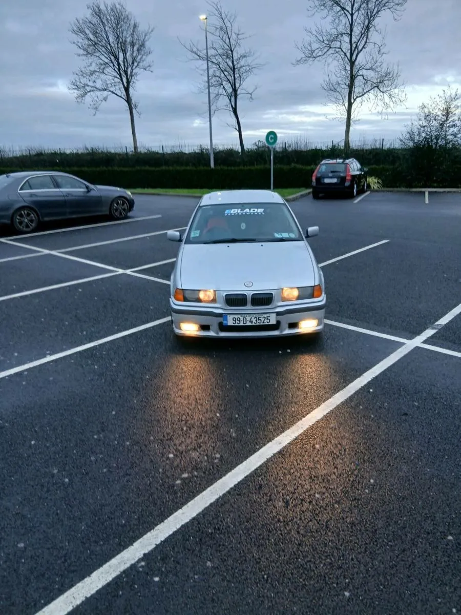 BMW e36 compact FRESH TEST - Image 3