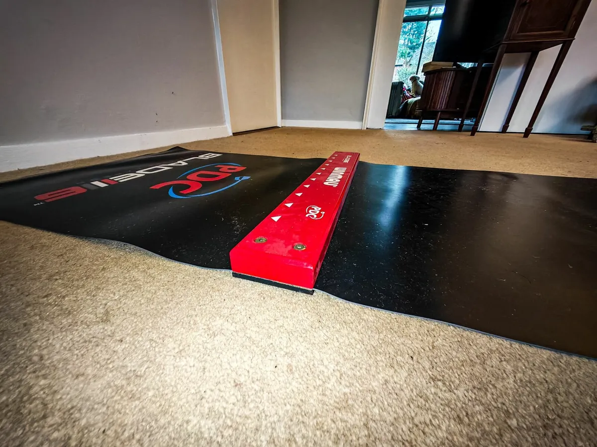 Darts Unicorn Blade 6 Mat - Image 3