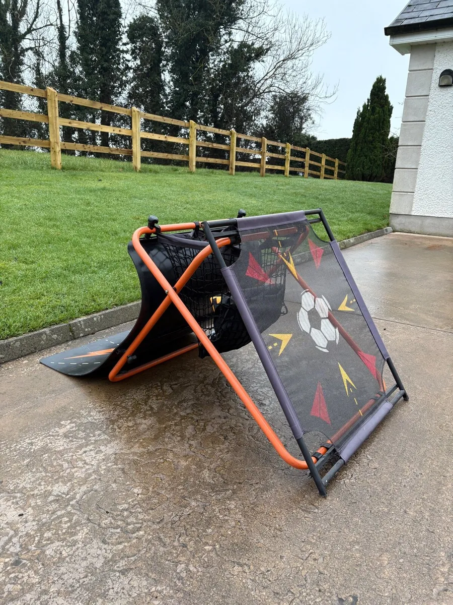 Football Flick Urban Skills Trainer - Image 3