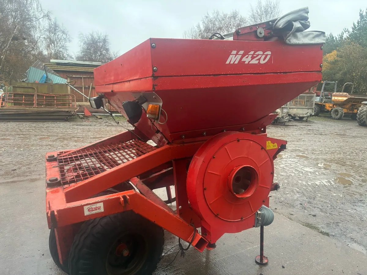 Kuhn front tank - Image 4