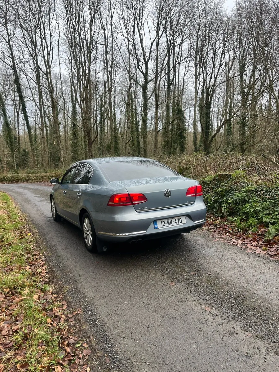Volkswagen Passat - Image 3