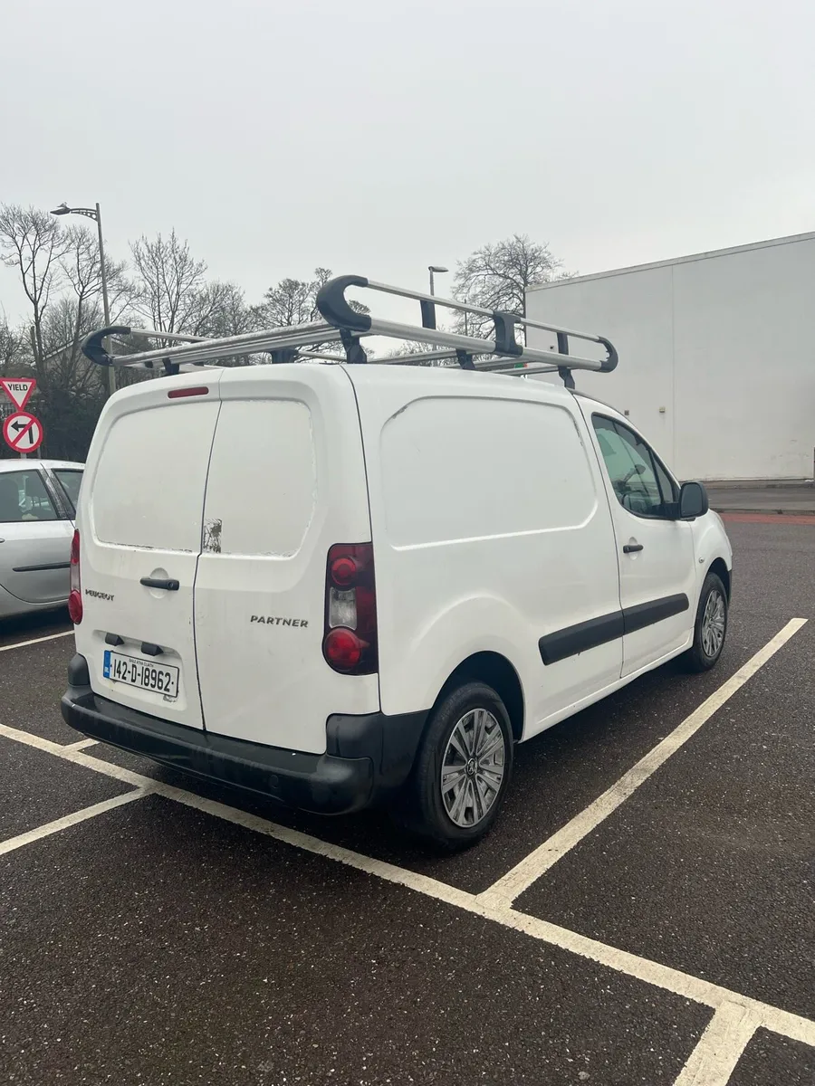 2014 Peugeot Partner 3 Seater - Image 4