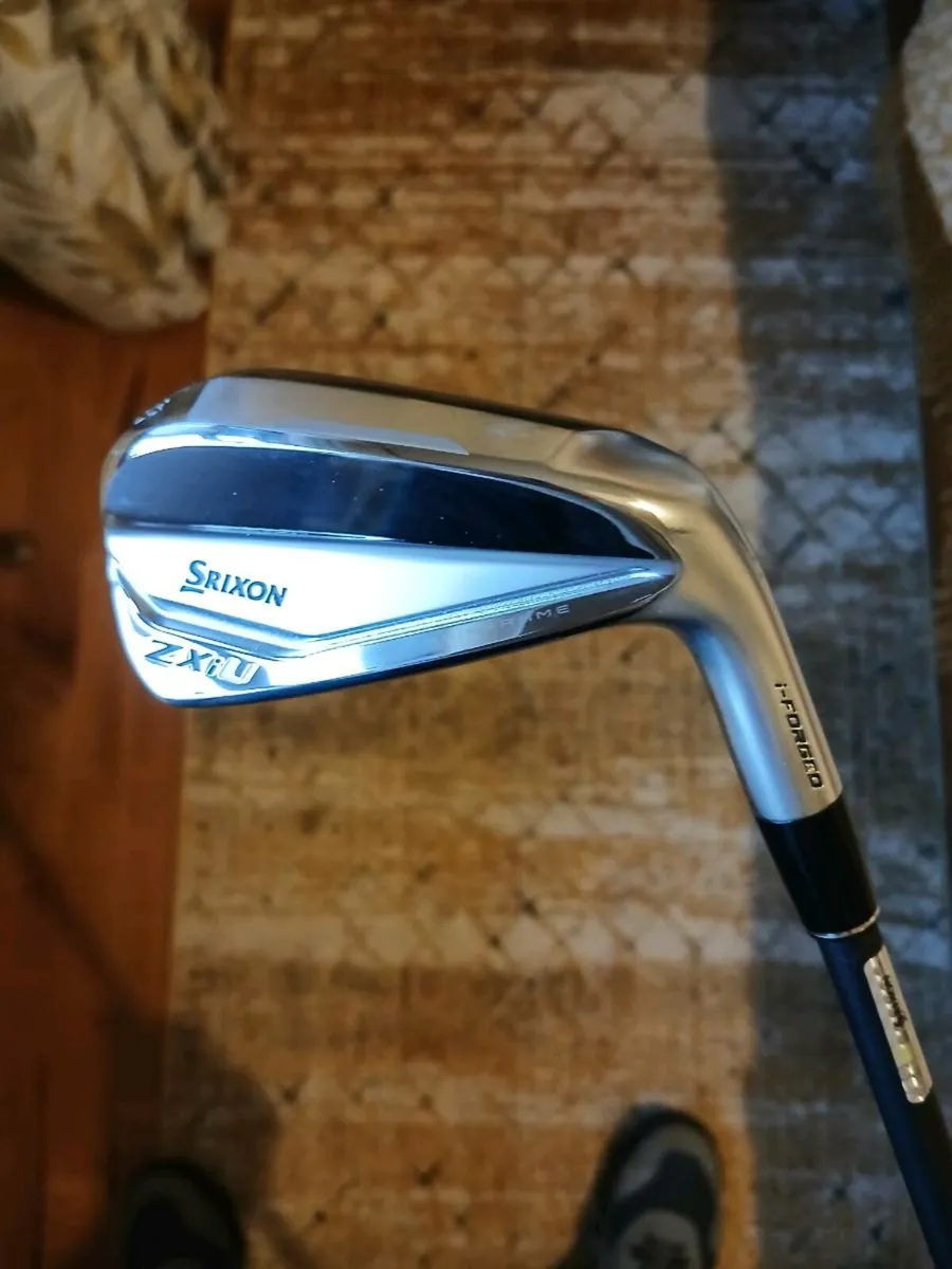 Srixon zxiu 4 iron - Image 1