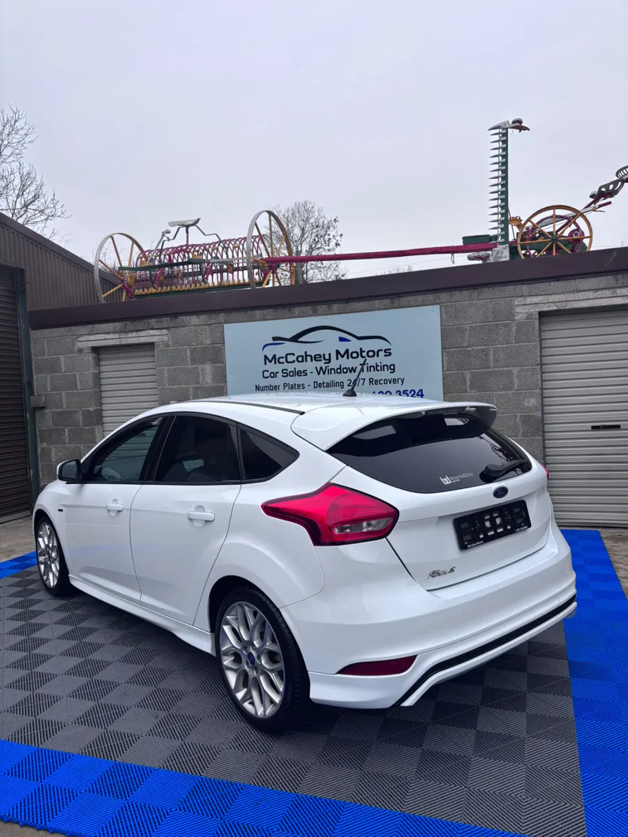 Ford Focus 2017 - Image 4