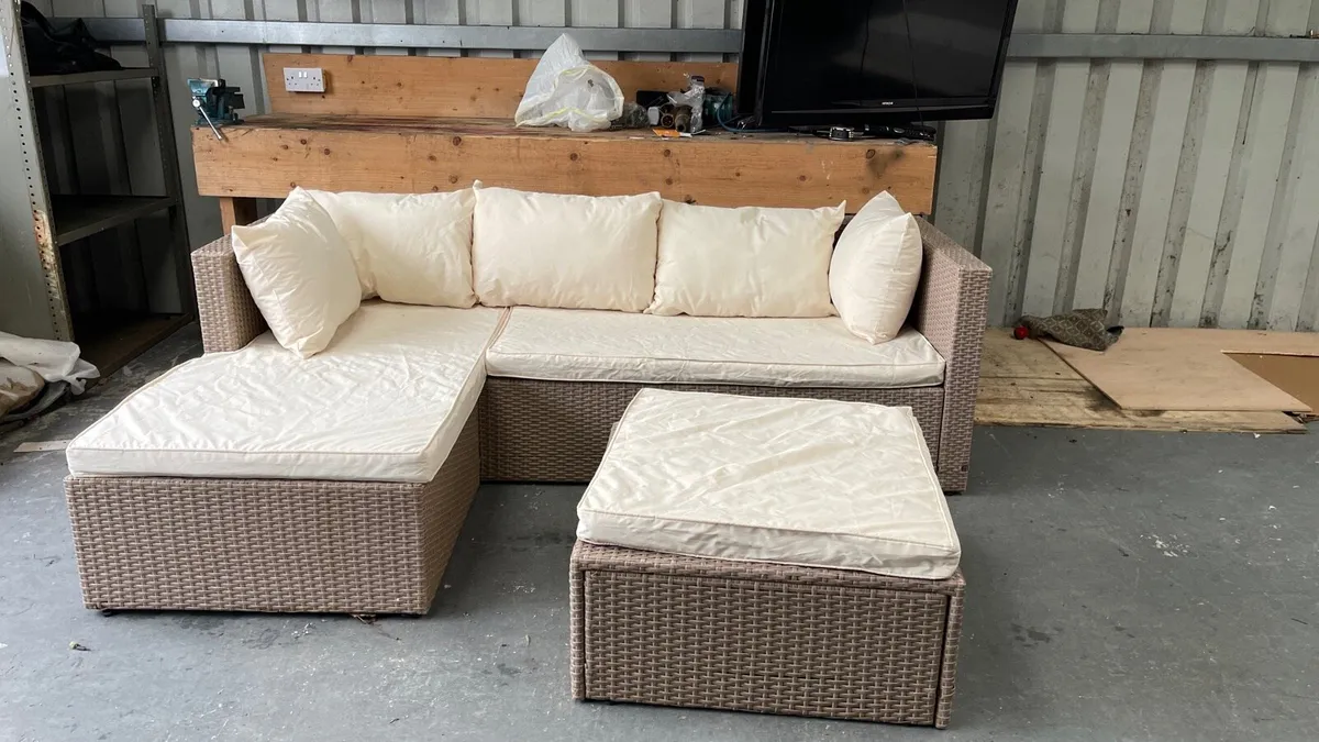 Garden/outdoor furniture - Image 1