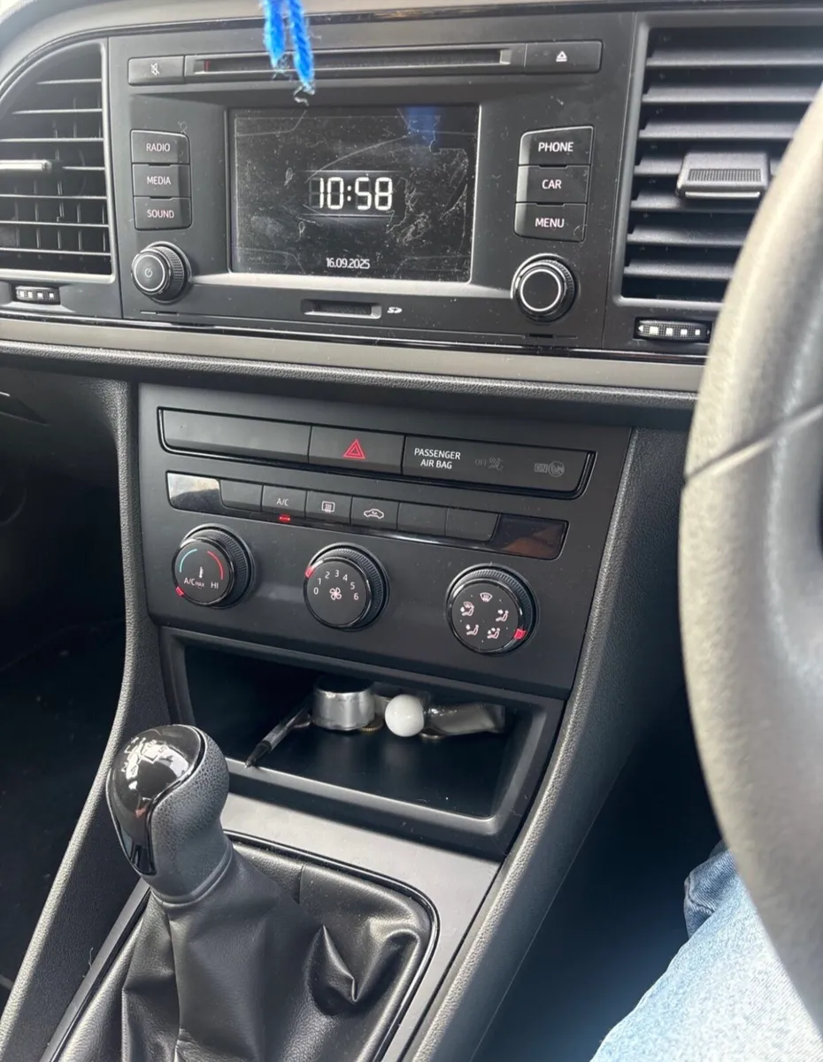 Seat Leon - Image 3