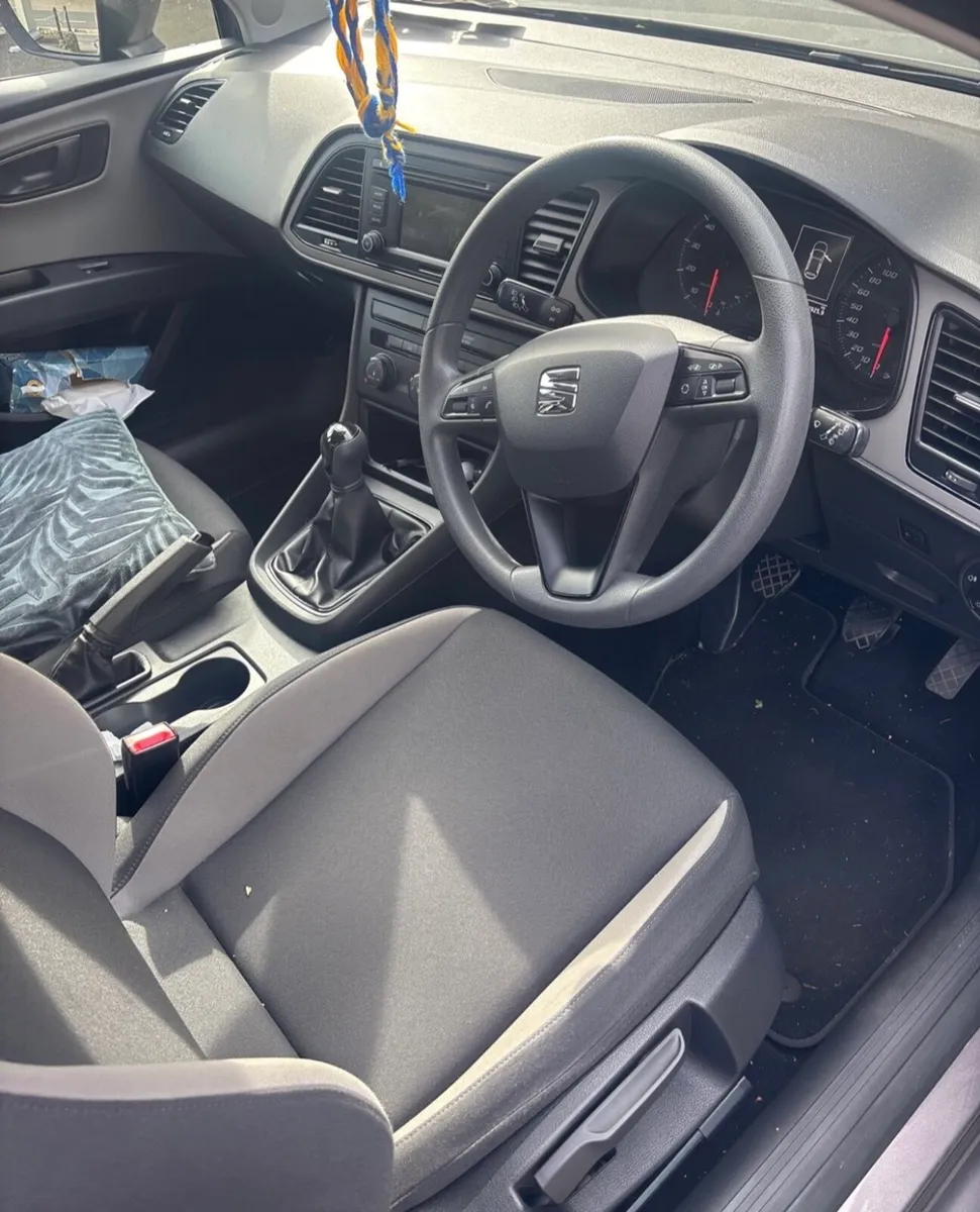 Seat Leon - Image 4