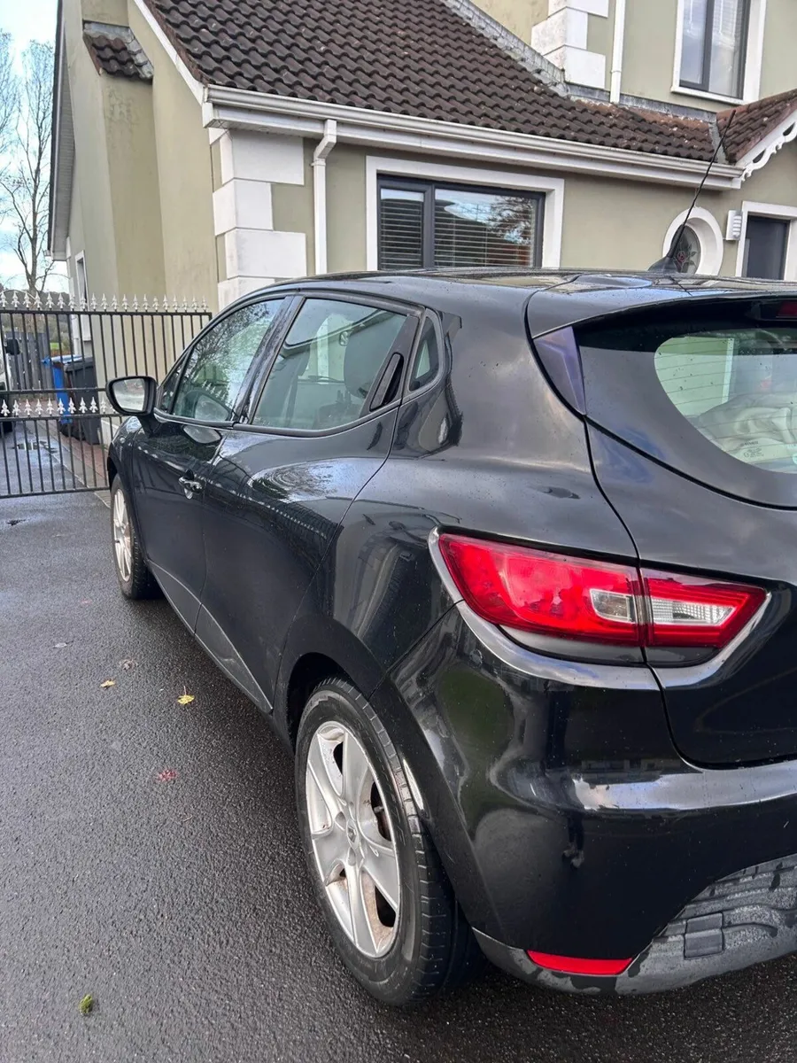 Renault Clio 2015 - Image 3
