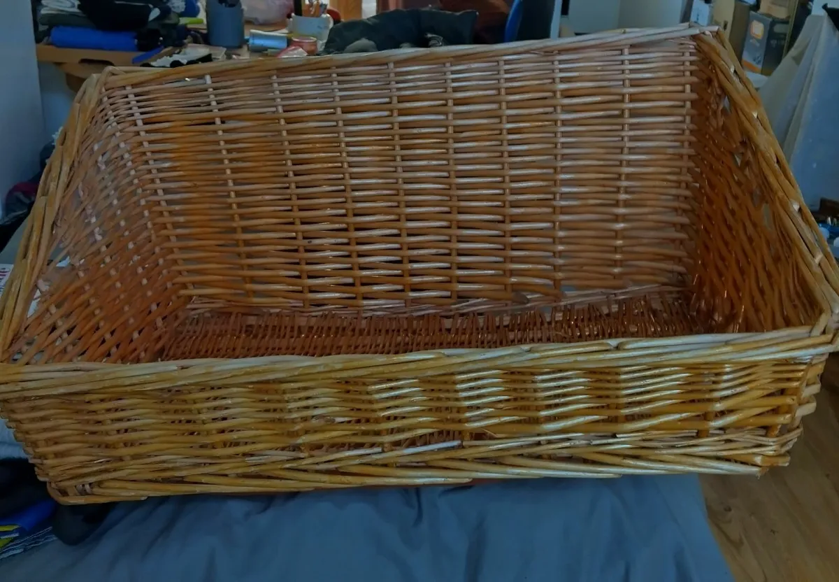 wicker baskets - Image 1