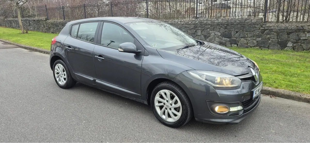 142 Renault Megane Dynamic NCT 11/26 - Image 3