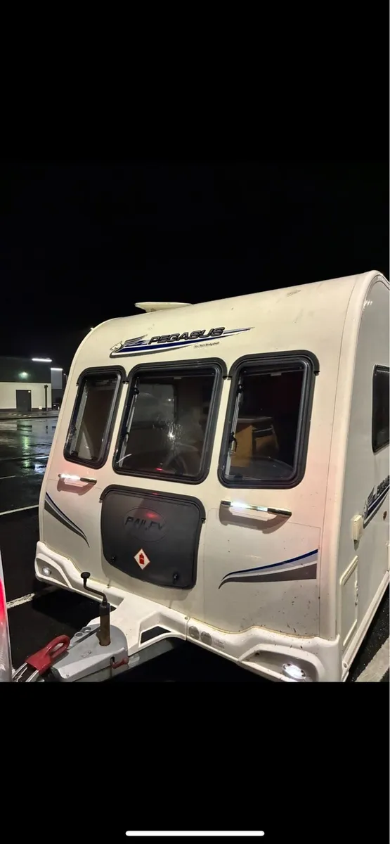 2010 Bailey - Image 1