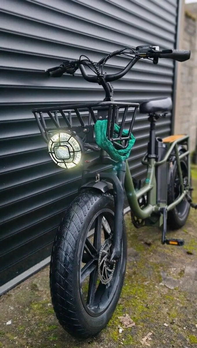 Fiido t1 pro. electric bike. - Image 2