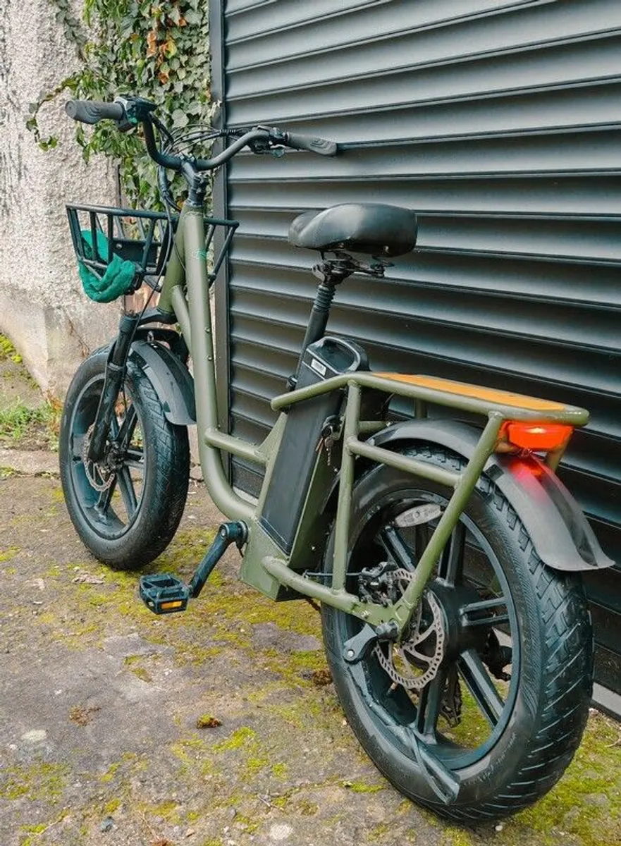 Fiido t1 pro. electric bike. - Image 3