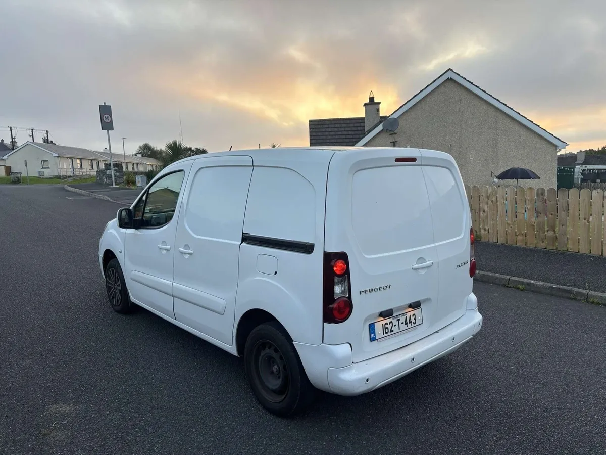 2016(162)Peugeot Partner professional - Image 4