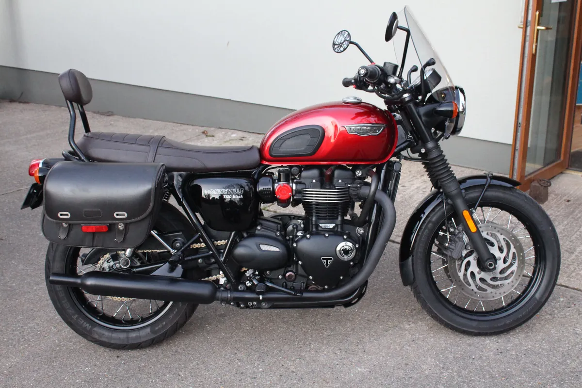 2016 Triumph T120 - Image 2