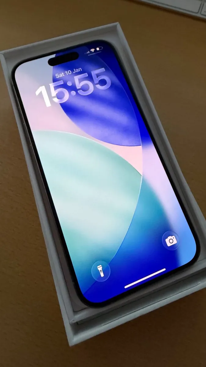 iPhone 15 Pro 256GB Titanium Unlocked. - Image 1