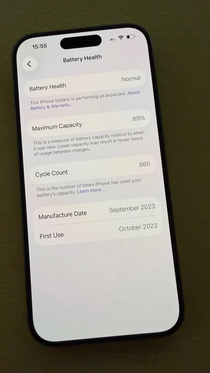 iPhone 15 Pro 256GB Titanium Unlocked. - Image 3