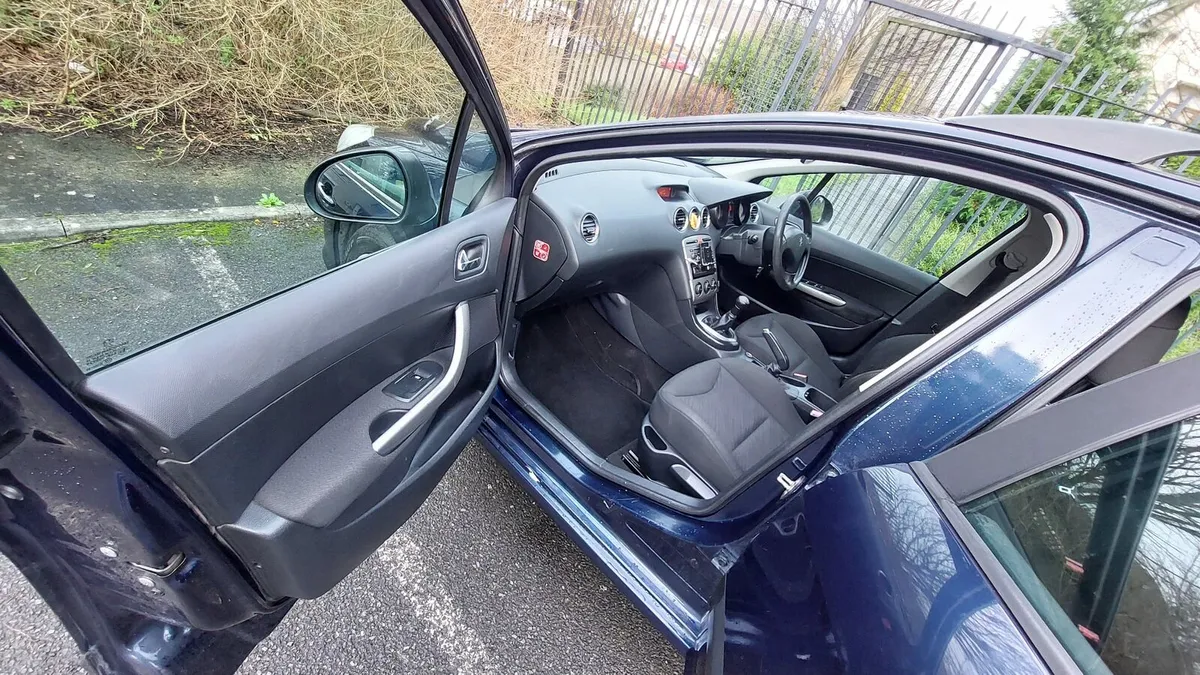 Peugeot 308SW - Image 4