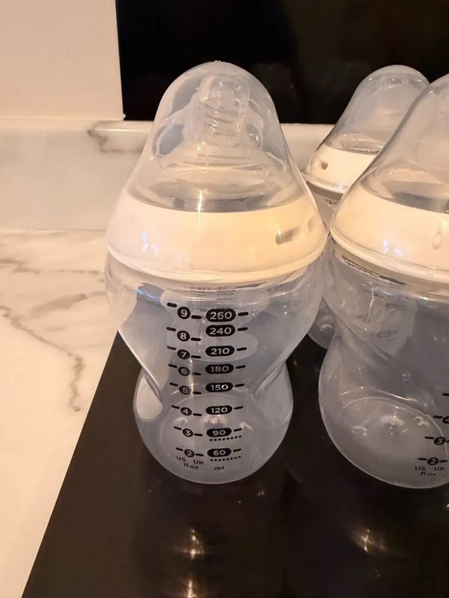 x10 Tommee Tippee Bottles - Image 2