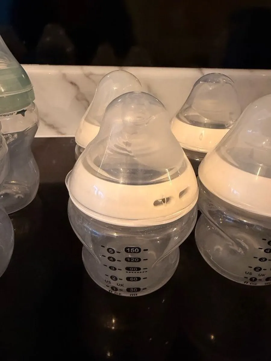 x10 Tommee Tippee Bottles - Image 4