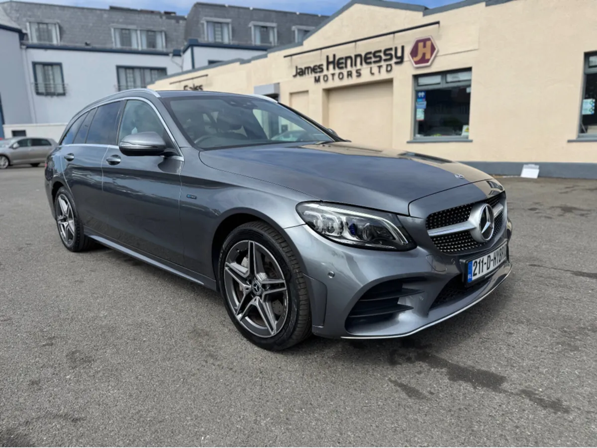 Mercedes-Benz C-Class C300e AMG LINE EDITION ESTAT - Image 1