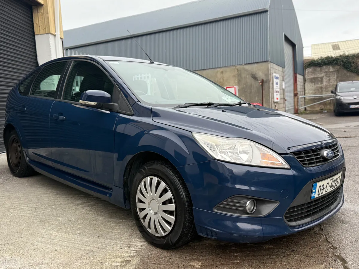 Ford Focus 2009 - Image 4