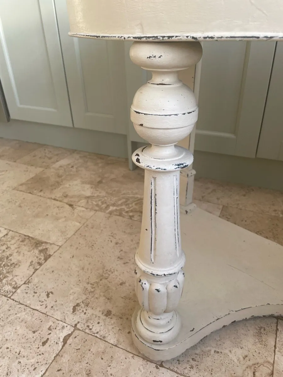 Cream Shabby Chic Hall Table - Image 3