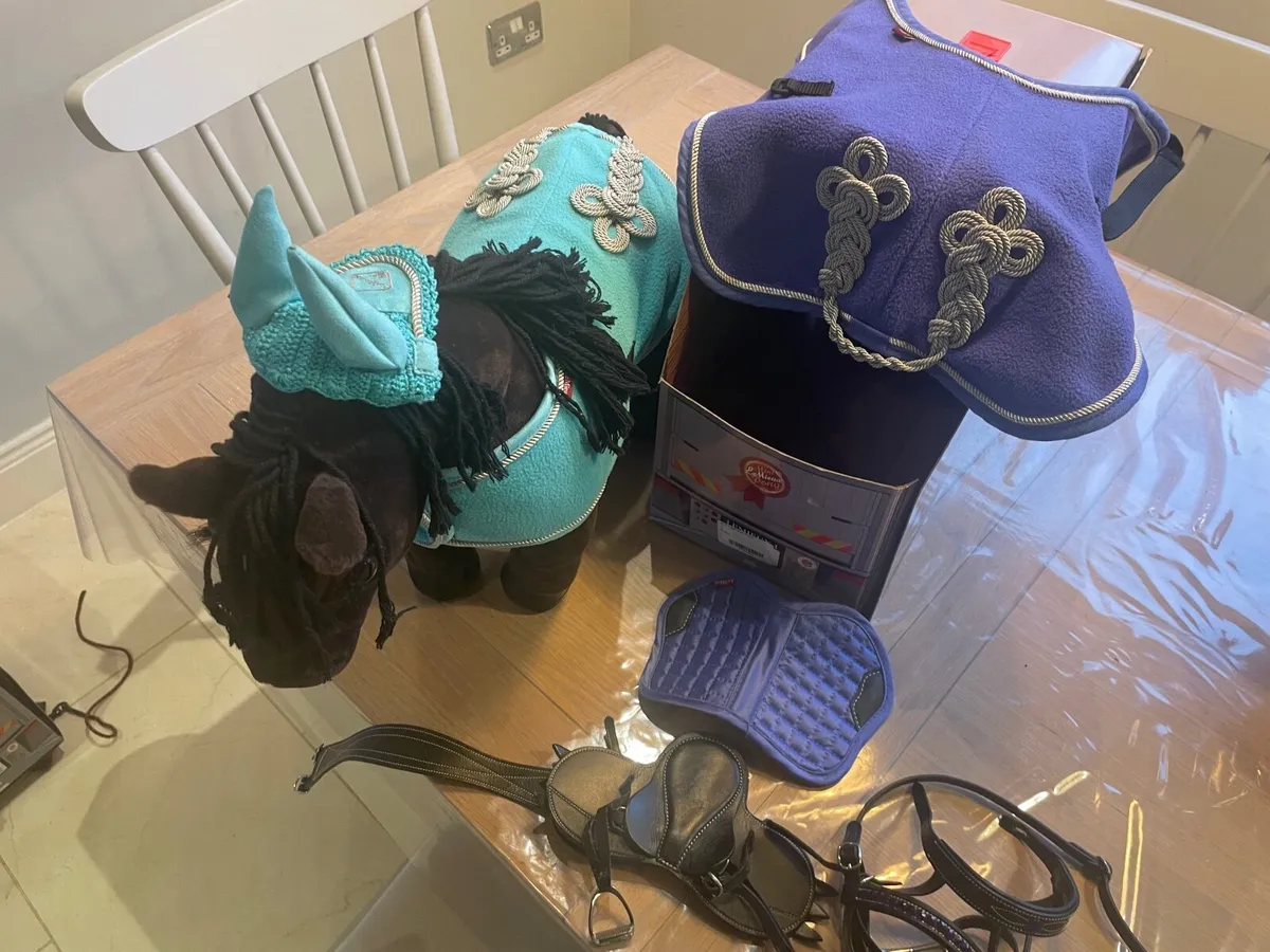 Mini leamuix toy pony Freya - Image 3