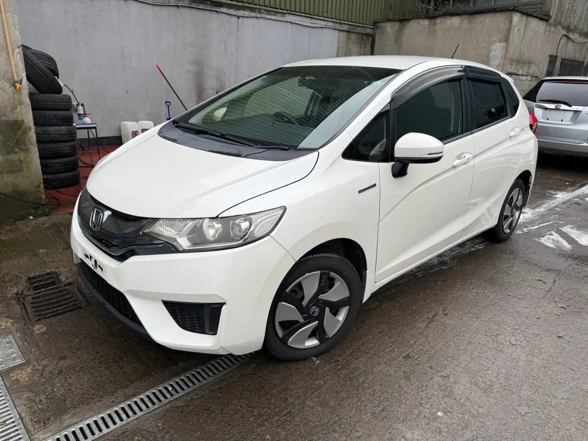 2015 Honda Fit Hybrid Automatic/ leather Spec - Image 1