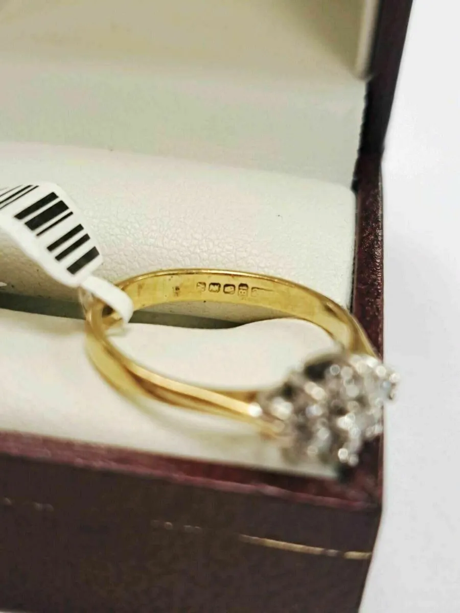 18K Gold Diamond Ring 18Ct - Image 2