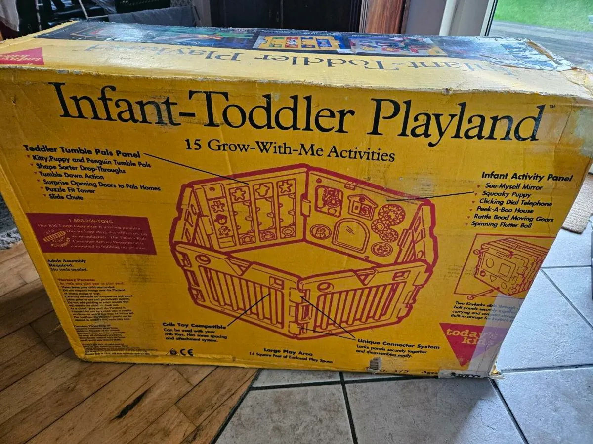 Child's playpen - Image 2