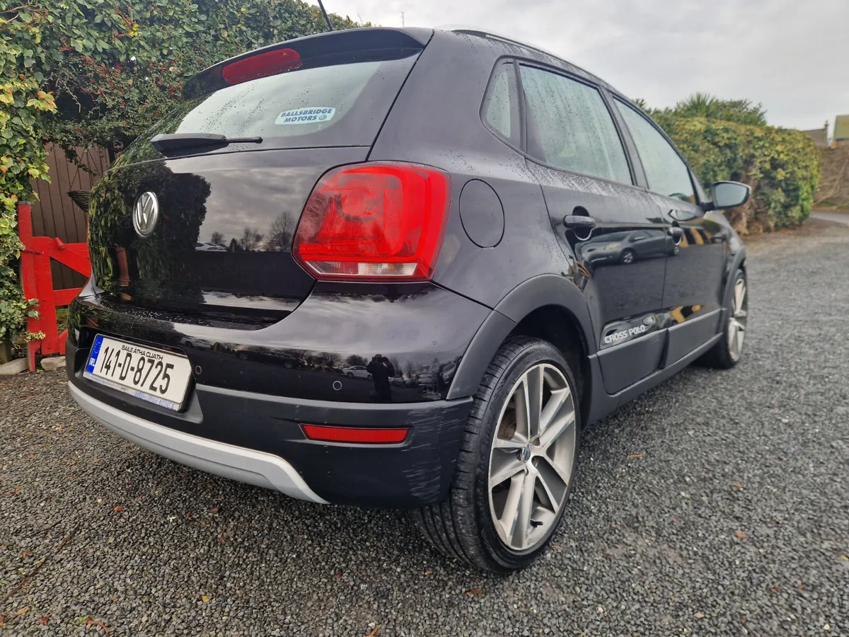 Volkswagen Polo Cross 1.2 2014 - Image 4
