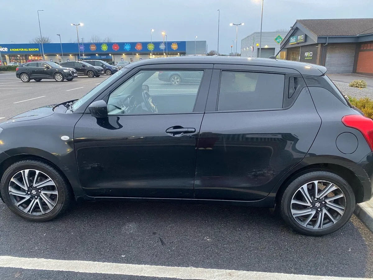 Suzuki Swift 2021 - Image 3