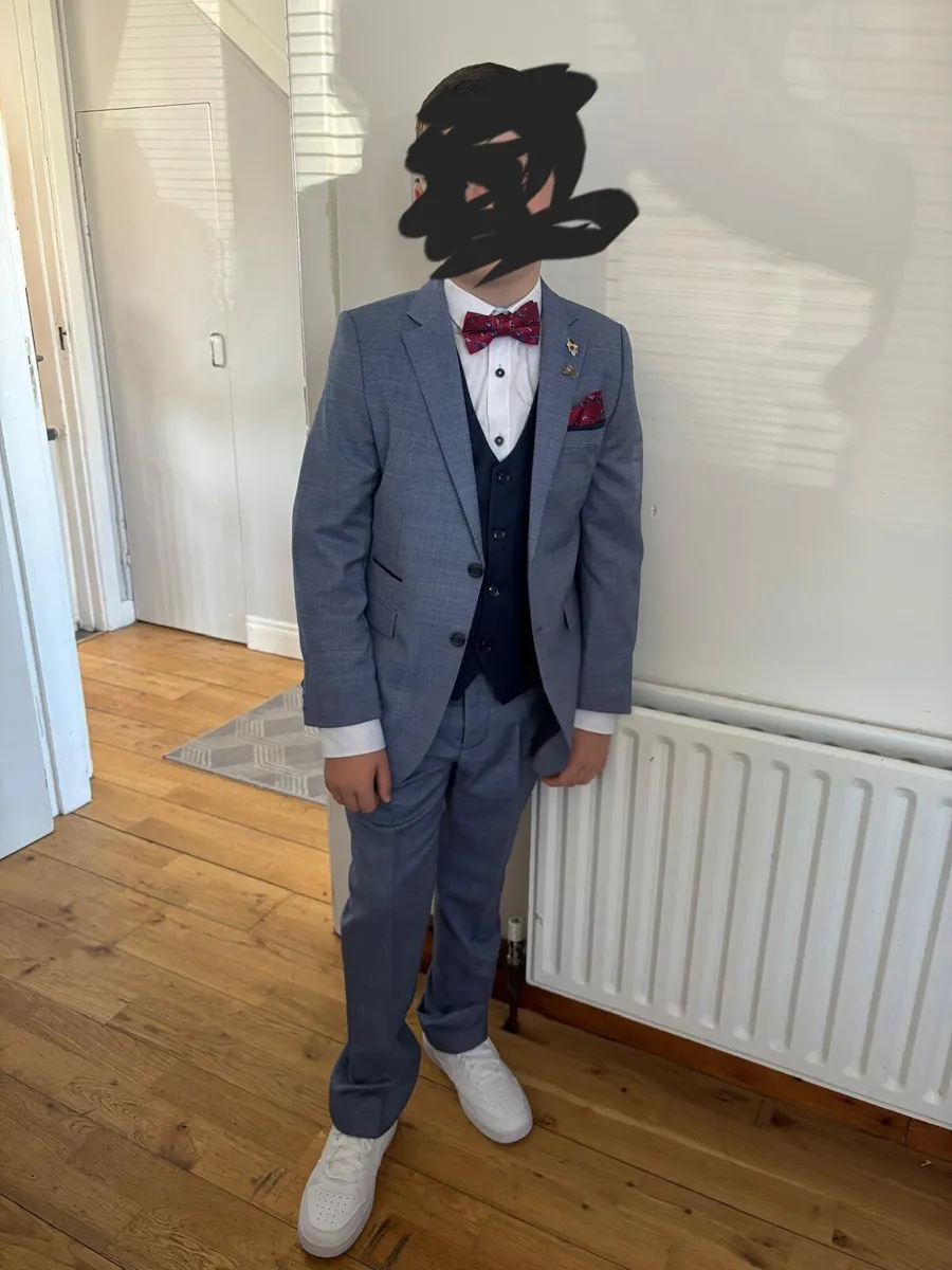 Communion suit - Image 1