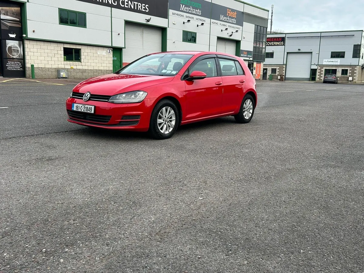 2016 Volkswagen Golf 1.2 TSI DSG - Image 2