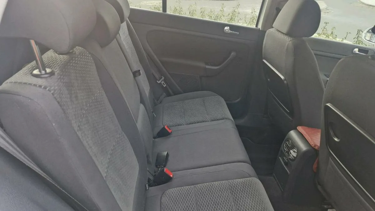 Volkswagen Golf Plus CL 1.6tdi - Image 4