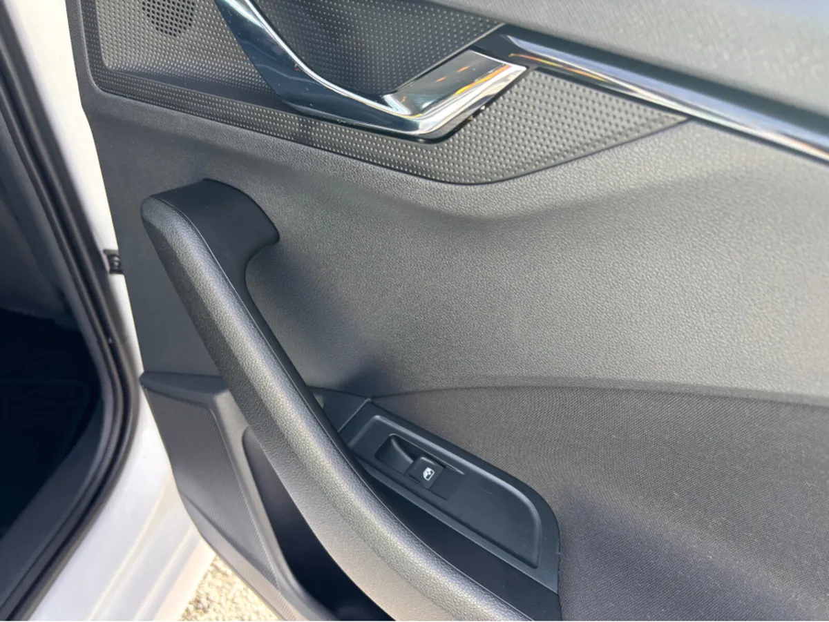 Skoda Kamiq ACTIVE 1.0 TSI 95BHP 5DR Finance Avail - Image 3