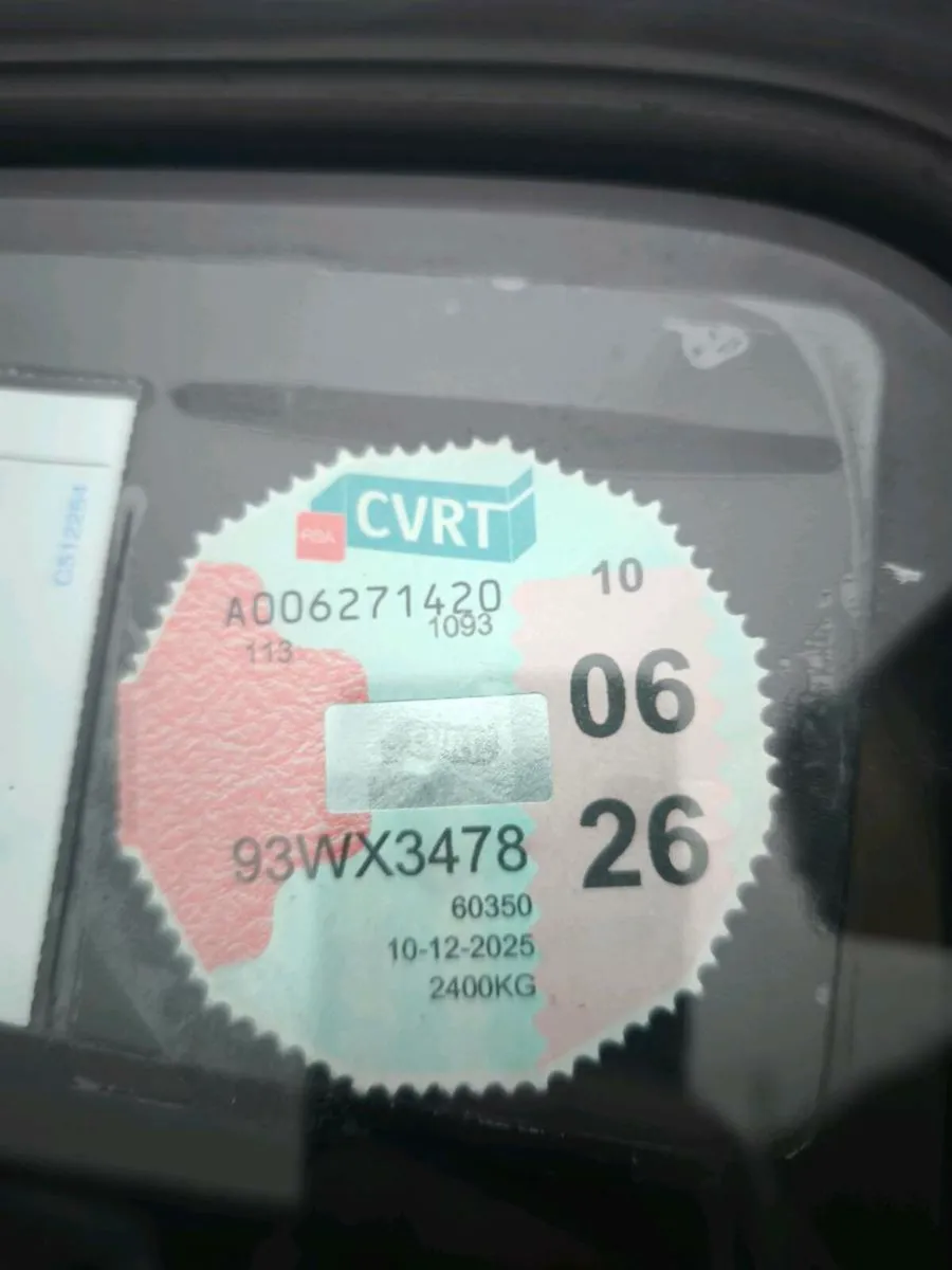 Defender 90 - Image 3