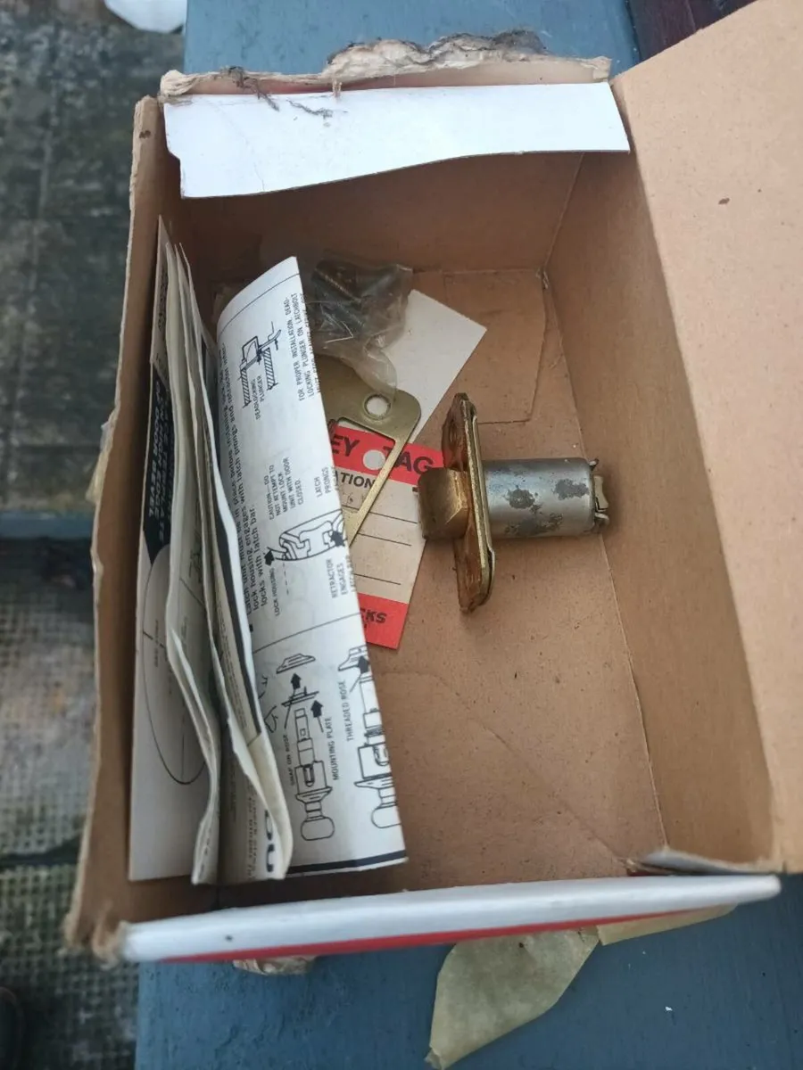 Schlage Door Lock - Image 3